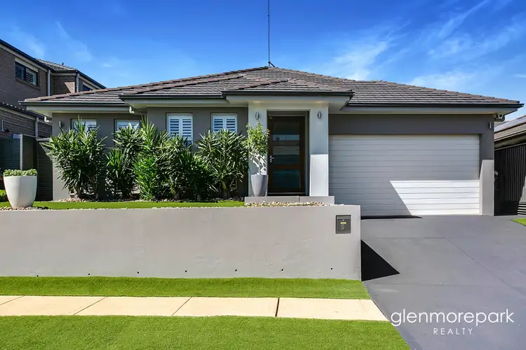 5 Grandeur Crescent, Glenmore Park NSW 2745