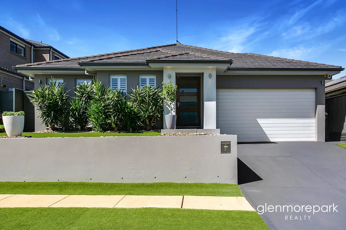 Main view of Homely house listing, 5 Grandeur Crescent, Glenmore Park NSW 2745