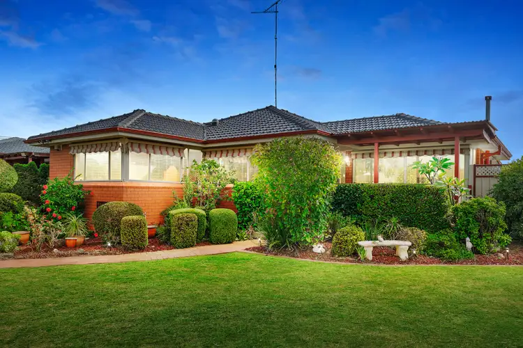 7 Holborrow Avenue, Hobartville NSW 2753