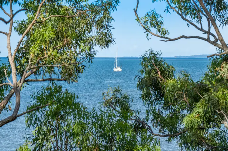 LOT 9, 18 Esplanade, Lota QLD 4179