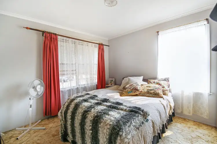 Fifth view of Homely house listing, 7 Ross Court, Benalla VIC 3672