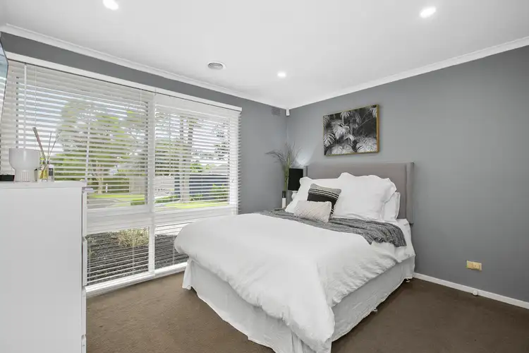Fifth view of Homely house listing, 7 Dalkeith Court, Frankston VIC 3199