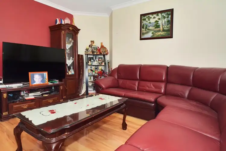 34 Berkley Road, Marangaroo WA 6064