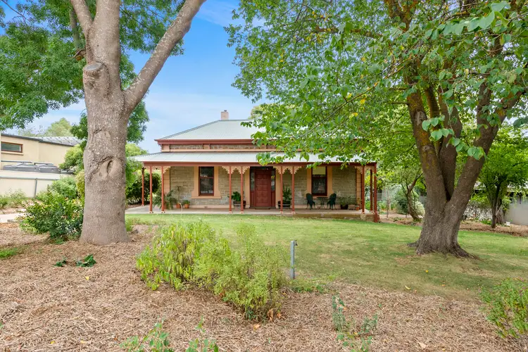 9 William Street, Clare SA 5453