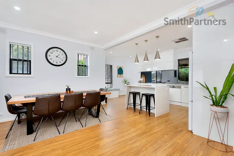 2 Hodge Road, Para Hills SA 5096