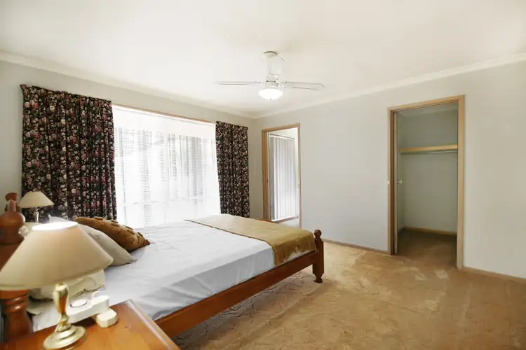 Sixth view of Homely house listing, 15 Noarana Drive, Benalla VIC 3672
