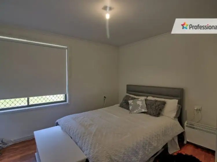 Sixth view of Homely house listing, 7 Warren Place, Mount Austin NSW 2650