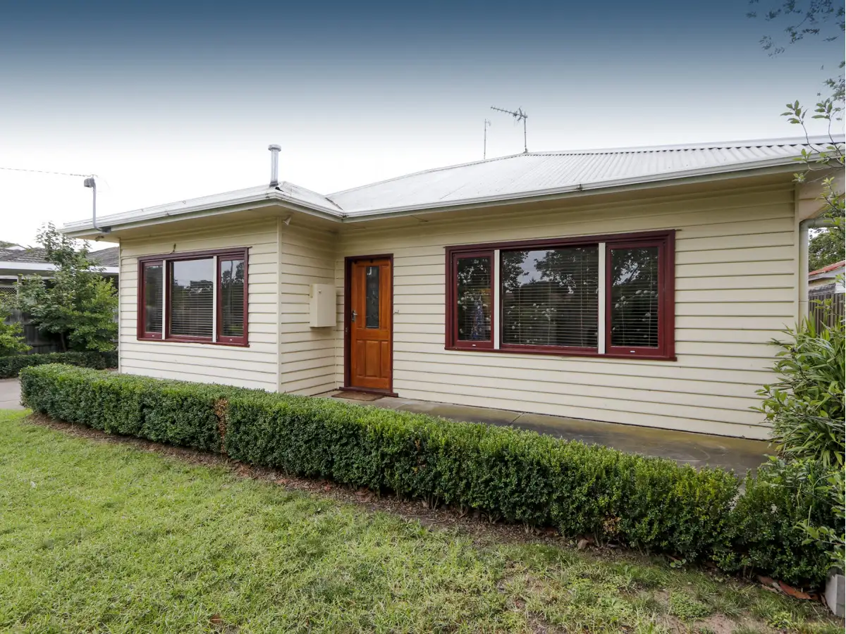 Main view of Homely house listing, 289 Raglan Street, Sale VIC 3850