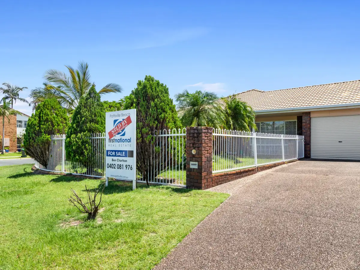 Main view of Homely semi-detached listing, 1/14 Cassidy Crescent, Bogangar NSW 2488
