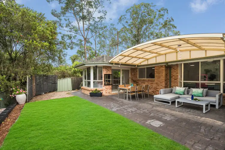 17 Burnside Close, Lisarow NSW 2250
