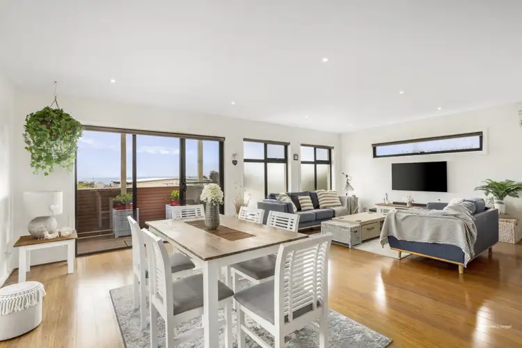 2/42 Coolangatta Drive, Clifton Springs VIC 3222
