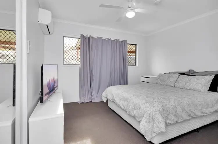 Sixth view of Homely house listing, 5 Illawarra Drive, Kin Kora QLD 4680