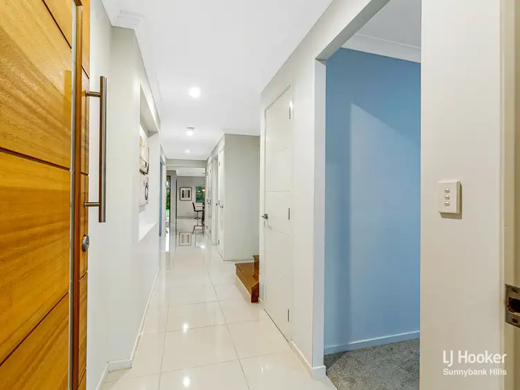 Second view of Homely house listing, 7 Skyview Avenue, Rochedale QLD 4123