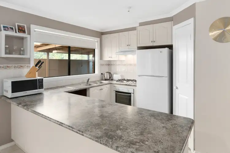 Fifth view of Homely house listing, 15 Szer Way, Carrum Downs VIC 3201