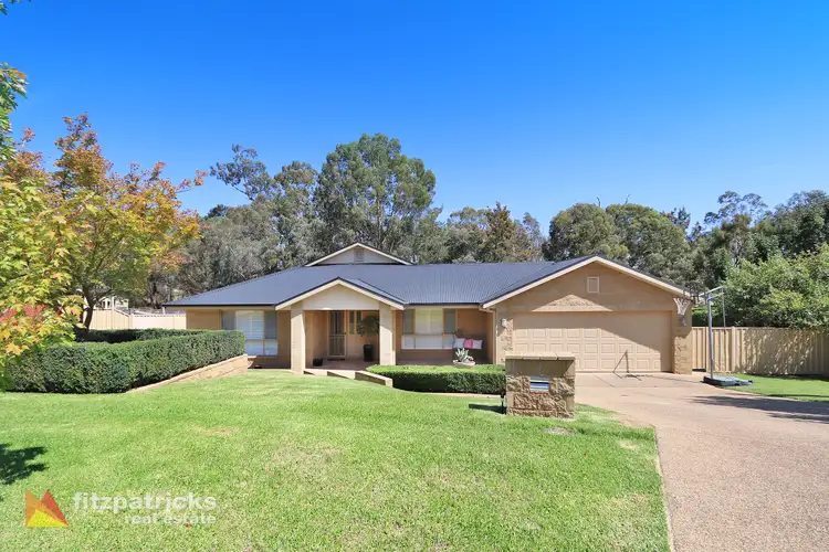 Second view of Homely house listing, 8 Depazzi Close, Lake Albert NSW 2650