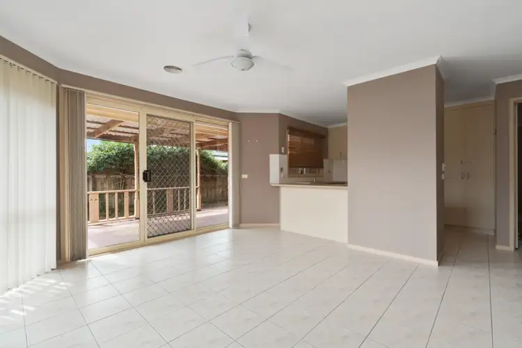 Fifth view of Homely house listing, 5 Orama Avenue, Carrum Downs VIC 3201