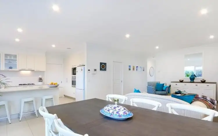 Fourth view of Homely unit listing, 2/90 Herbert Street, Mornington VIC 3931