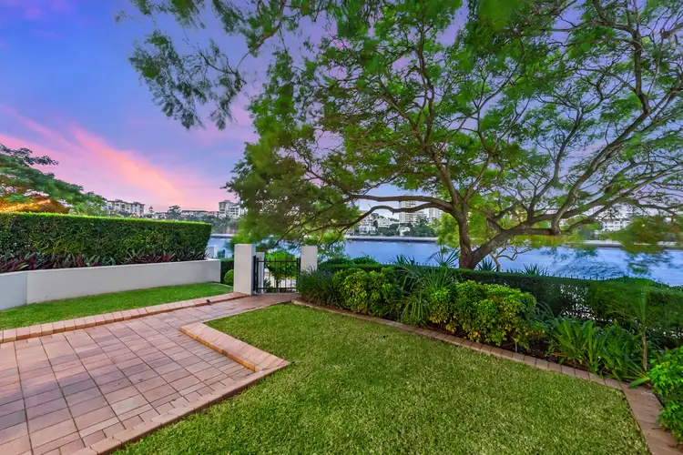 3005/56 Wharf Street, Kangaroo Point QLD 4169