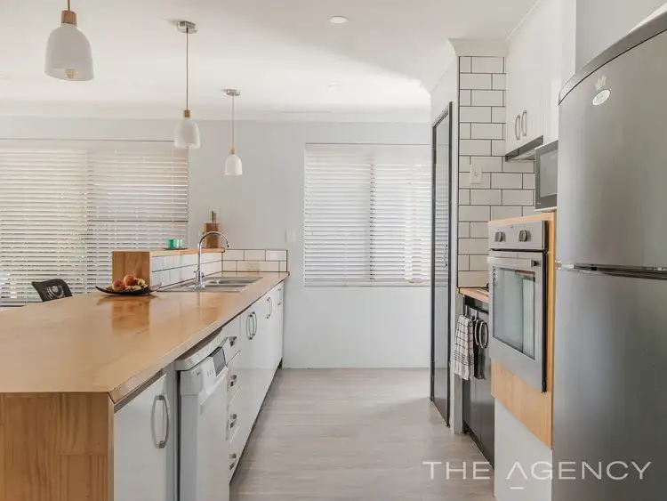 Fifth view of Homely house listing, 9 Raven Lane, Warnbro WA 6169