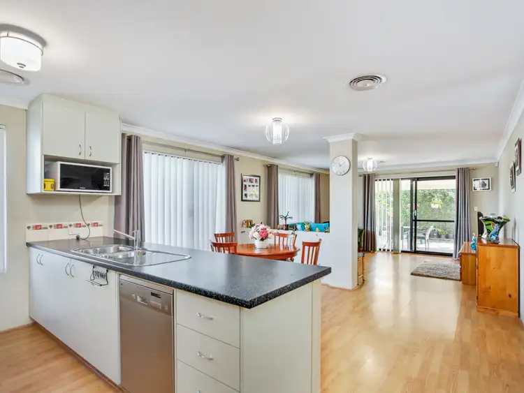 Second view of Homely house listing, 6 Sachem Bend, Piara Waters WA 6112