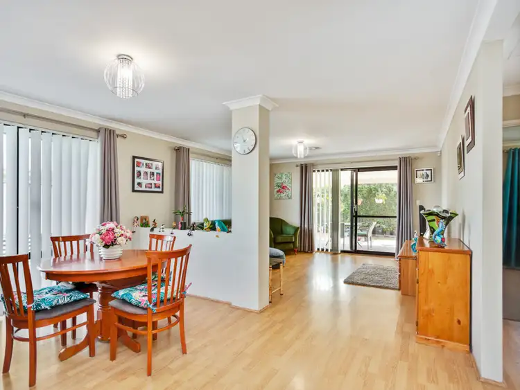 Fourth view of Homely house listing, 6 Sachem Bend, Piara Waters WA 6112