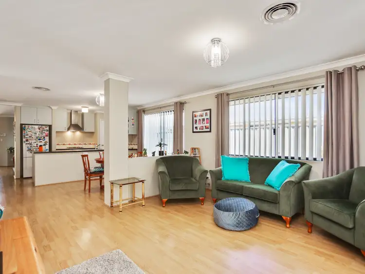 Seventh view of Homely house listing, 6 Sachem Bend, Piara Waters WA 6112