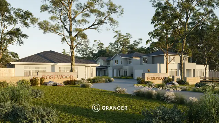 Main view of Homely townhouse listing, 13/15 Oakwood Court, Rosebud VIC 3939