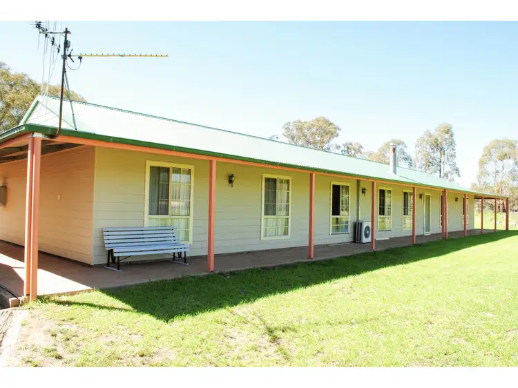 142 Darcy Brown Place, Orange NSW 2800