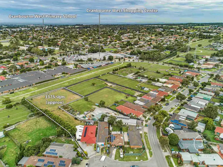 Second view of Homely house listing, 7 Isaac Court, Cranbourne West VIC 3977