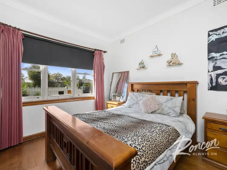 Fifth view of Homely house listing, 1 B Thatcher Court, Whittington VIC 3219