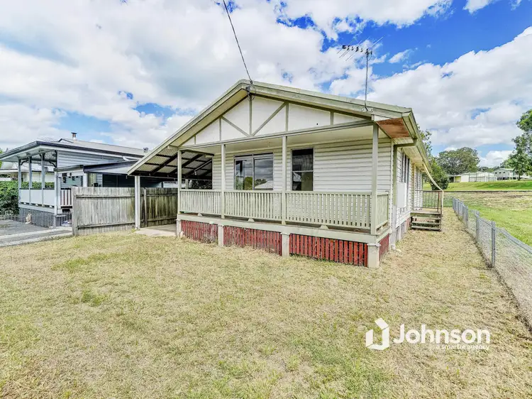 81 Railway Street, Lowood QLD 4311