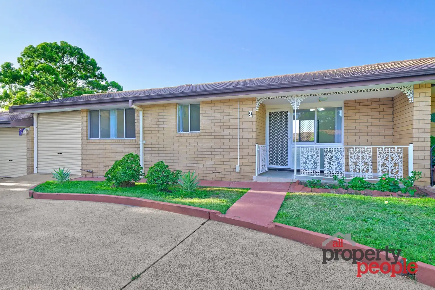 Main view of Homely villa listing, 9/10 Atchison Road, Macquarie Fields NSW 2564
