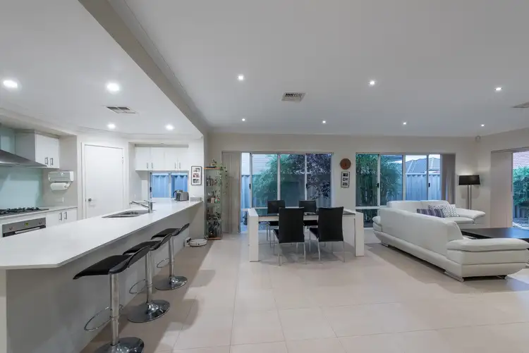Fifth view of Homely house listing, 17 Vaucluse Circuit, Belmont WA 6104
