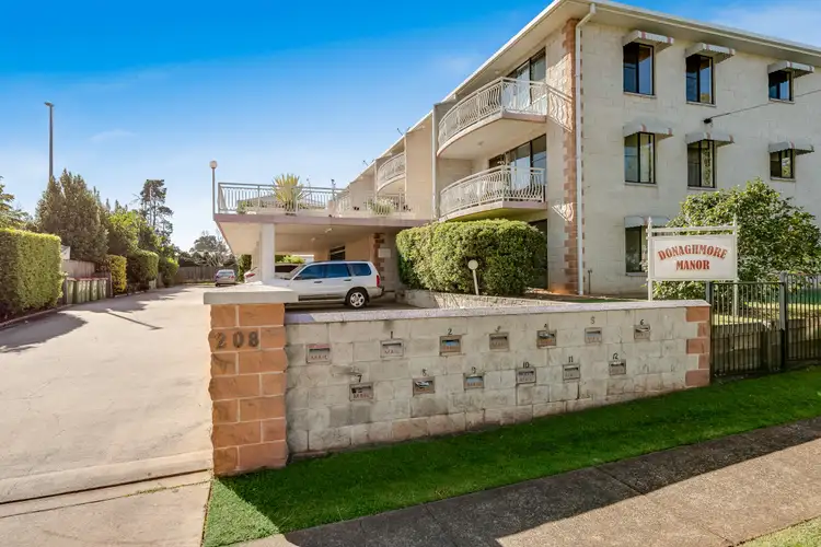 1/208 Hume Street, South Toowoomba QLD 4350