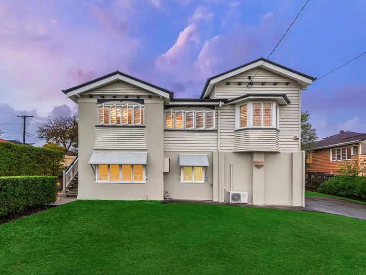 87 Bennetts Road, Camp Hill QLD 4152