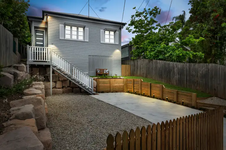 51 Balmoral Street, Hawthorne QLD 4171