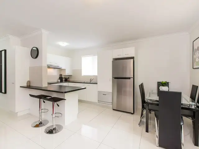 Second view of Homely unit listing, 2/30 Cavillon Street, Holland Park QLD 4121