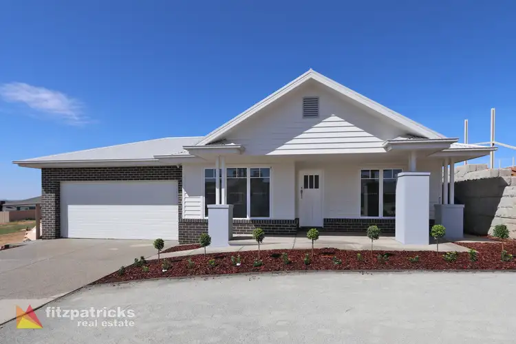 17 Bennelong Crescent, Lloyd NSW 2650