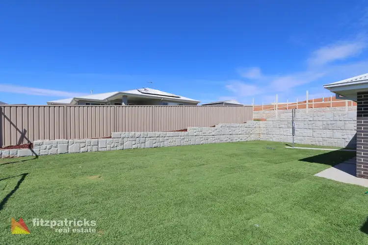 Sixth view of Homely house listing, 17 Bennelong Crescent, Lloyd NSW 2650