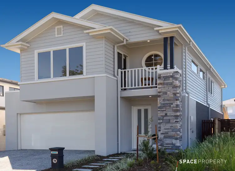 3 Lomond Circuit, Upper Kedron QLD 4055
