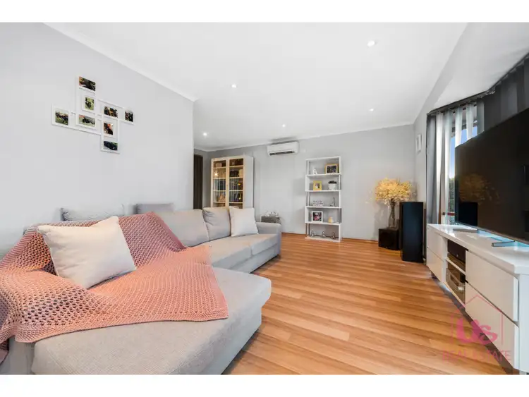 Seventh view of Homely house listing, 27 Laurel Crescent, Carrum Downs VIC 3201