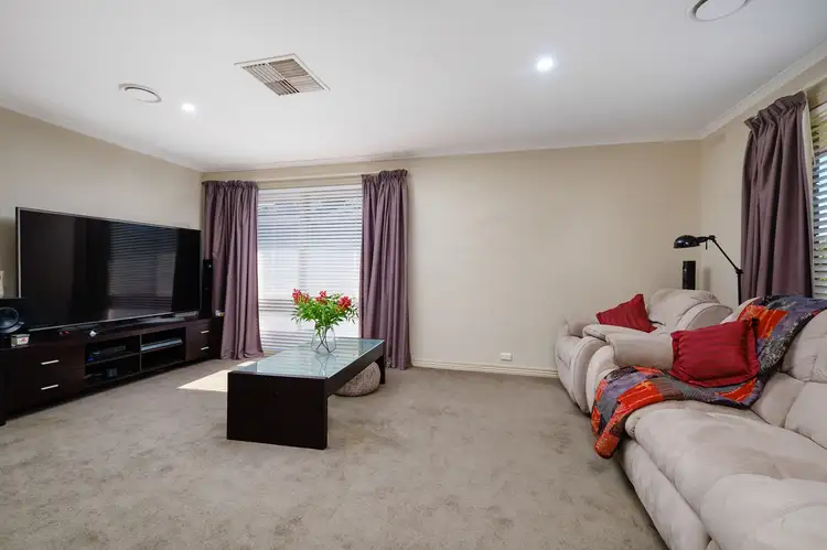 Fifth view of Homely house listing, 1 Ellison Court, Wodonga VIC 3690