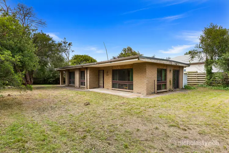 61 Canterbury Jetty Road, Rye VIC 3941