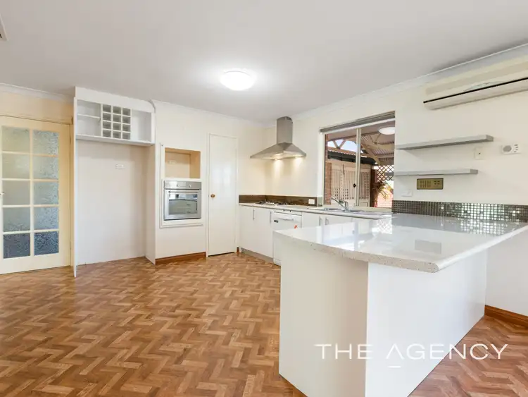 Sixth view of Homely house listing, 3 Bosci Court, Atwell WA 6164