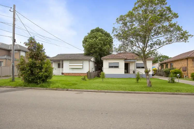 21 & 23 Ellis Street, Condell Park NSW 2200