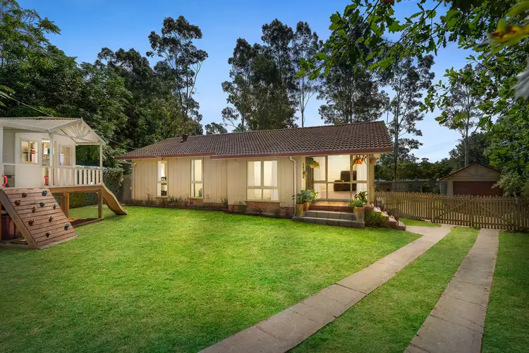 11 Day Avenue, Hobartville NSW 2753