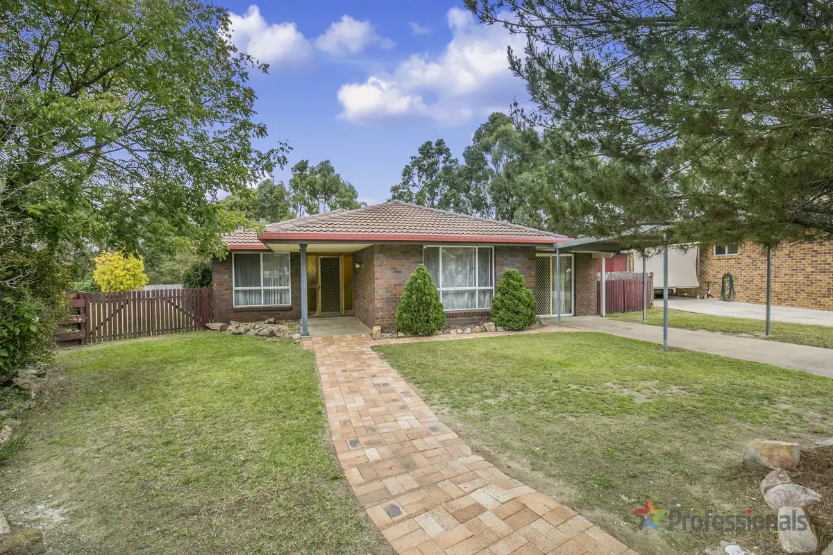 Main view of Homely house listing, 16 Sarah Place, Armidale NSW 2350