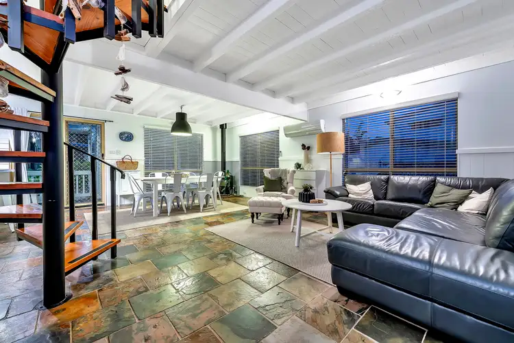 Second view of Homely house listing, 6 Eildon Place, Falcon WA 6210
