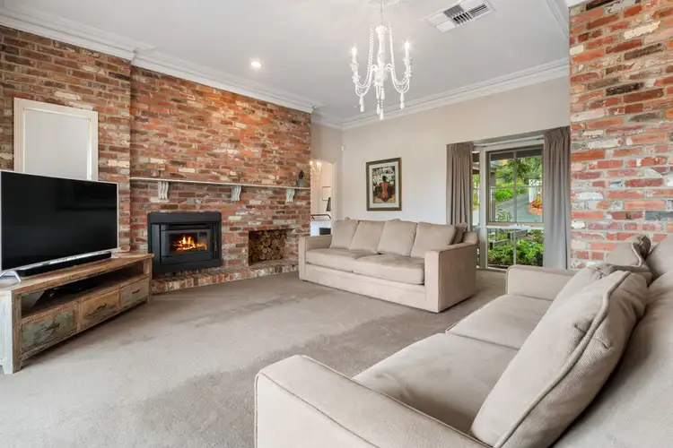 Fifth view of Homely house listing, 10 Eumeralla Grove, Mount Eliza VIC 3930