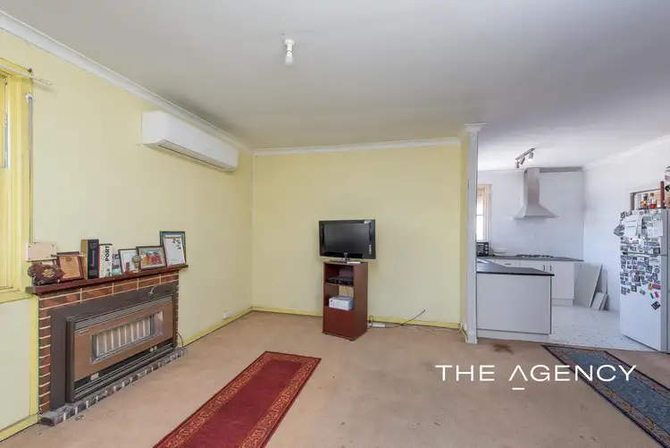 Sixth view of Homely house listing, 6 Hoskin Street, Cloverdale WA 6105